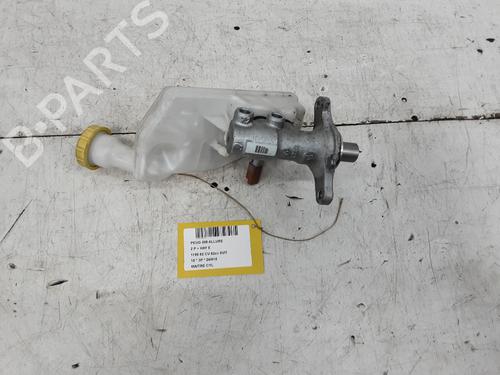 Used Brake master cylinder Brake master cylinder PEUGEOT 208 I (CA_, CC_) 1.2 VTI 82 (82 hp) 36365450 36365450