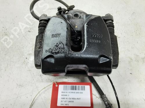 Used Left front steering knuckle BMW X4 (G02, F98) xDrive 20 d (190 hp) 32161244