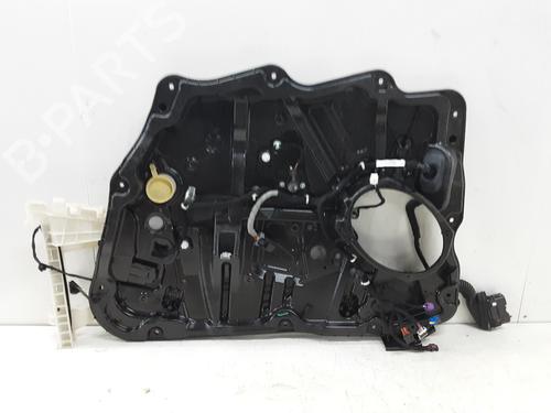 Høyre frontpanel Høyre frontpanel JEEP GRAND CHEROKEE L V (WL) 2.0 4xe Plug-in Hybrid (381 hp) 32246636 32246636