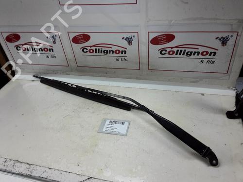 Used Front windshield wiper arm MERCEDES-BENZ A-CLASS (W168) A 170 CDI (168.008) (90 hp) 20283275