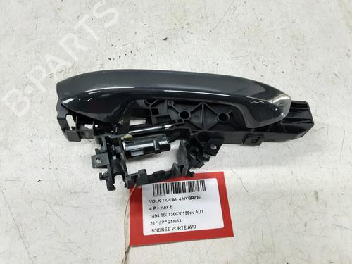 Højre fortil udvendigt håndtag VW TIGUAN (CT1) 1.5 eTSI (131 hp) 31708474