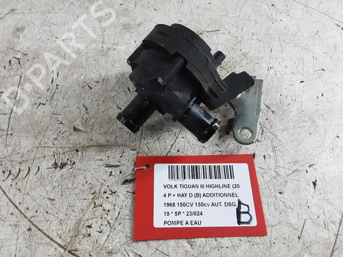 Used Auxiliary water pump VW TIGUAN (AD1, AX1) 2.0 TDI (150 hp) 23095524