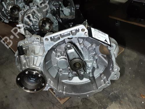 Used Gearbox Gearbox VW POLO IV Saloon (9A4, 9A2, 9N2, 9A6) 1.4 (83 hp) 26681688 26681688