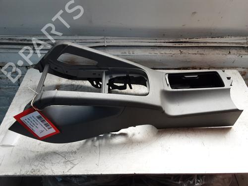 Used Middle console Middle console 23503758 23503758