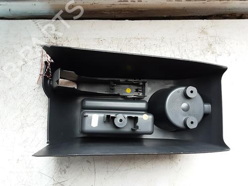 Middle console VW GOLF V (1K1) 1.6 FSI | BP23503776I22 - Image 2