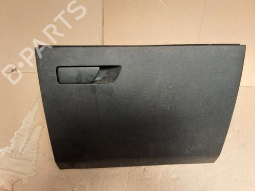 Used Glove box SEAT LEON SC (5F5) 1.0 TSI (115 hp) 28472454