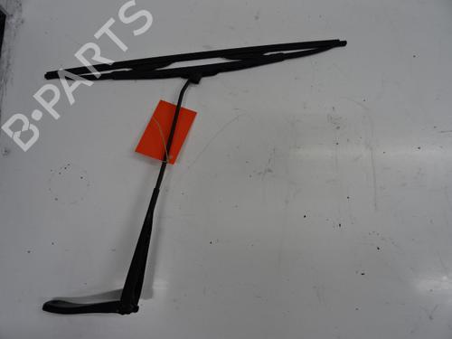 Used Front windshield wiper arm DACIA DUSTER (HS_) 1.5 dCi 4x4 (HSMC, HSMD) (110 hp) 20272561
