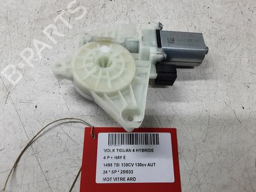 Used Right rear window motor VW TIGUAN (CT1) 1.5 eTSI (131 hp) 31708470