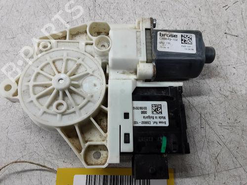 Left front window motor ALFA ROMEO GIULIA (952_) 2.0 (952ABA25B) | BP36669674E21 - Image 2