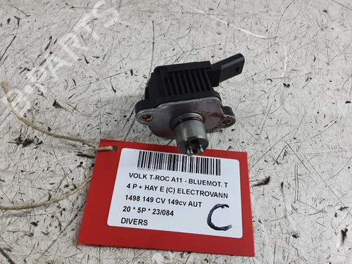 Autre VW T-ROC (A11, D11) 1.5 TSI (150 hp) 23503899