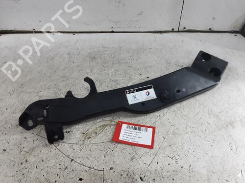 Suporte da óptica direita PEUGEOT PARTNER Box Body/MPV (K9) 1.5 BlueHDi 100 (102 hp) 32664008