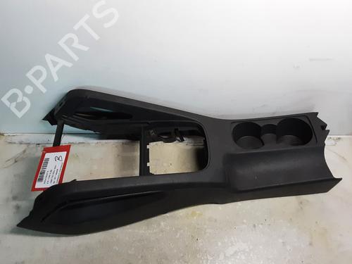 Used Middle console Middle console 23503919 23503919