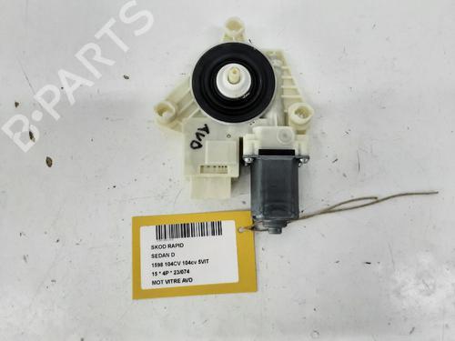 Used Right front window motor Right front window motor 37407382 37407382