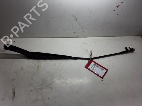 Used Front windshield wiper arm VW GOLF V (1K1) 2.0 FSI (150 hp) 23503715