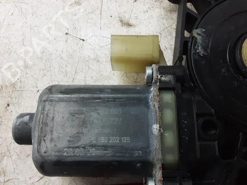 Left front window motor PORSCHE TAYCAN (Y1A) Electric (Y1AAA1, Y1AAI1) | BP32359938E21 - Image 2