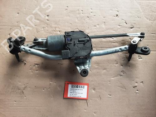Used Front wiper motor AUDI A3 (8V1, 8VK) 1.6 TDI (115 hp) 28383446