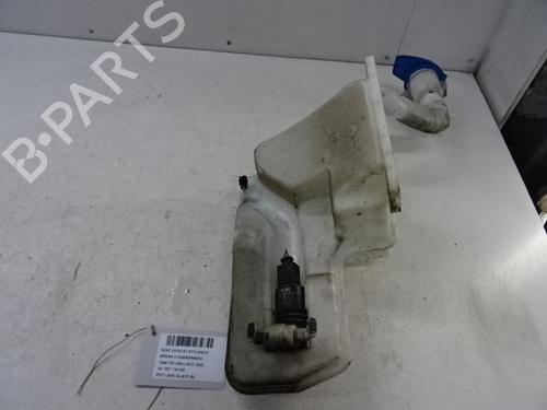 Used Windscreen washer tank Windscreen washer tank SEAT LEON ST (5F8) 1.6 TDI (105 hp) 39053584 39053584