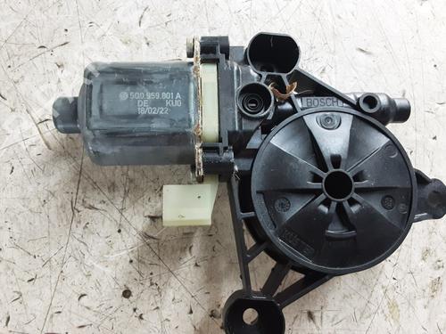 Left front window motor SKODA OCTAVIA IV Combi (NX5, PV5) 1.4 TSI RS iV | BP36951313E21 - Image 4