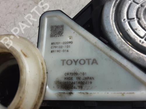 Left front window motor TOYOTA COROLLA Hatchback (_E21_, _EA1_, _EH1_) 1.8 Hybrid (ZWE211, ZWE219) | BP32246157E21 - Image 4