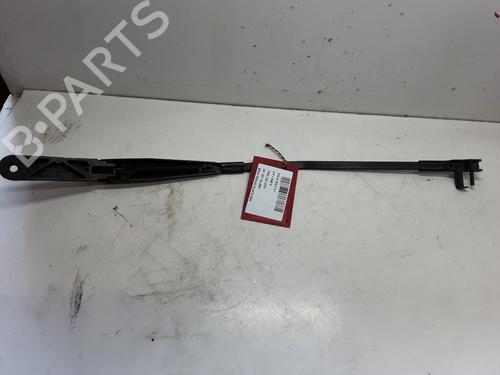 Used Front windshield wiper arm VW GOLF V (1K1) 1.6 (102 hp) 20283264