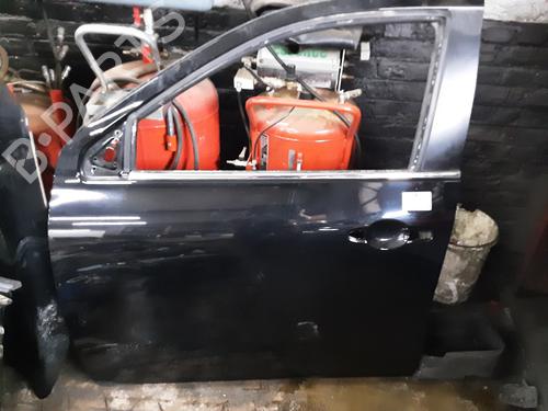 left-front-door-mercedes-benz-x-class-470-2017-2018-2019-2020-32242685 main image