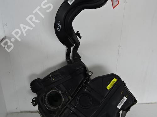 Benzintank Benzintank 39063353 39063353