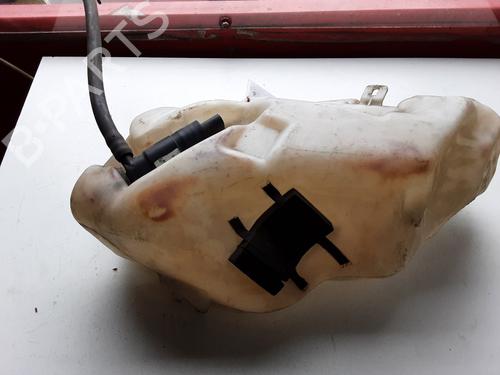 Used Windscreen washer tank VW GOLF IV (1J1) 1.9 TDI (110 hp) 20283235