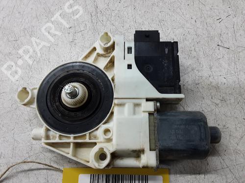 Left front window motor ALFA ROMEO GIULIA (952_) 2.0 (952ABA25B) | BP36669674E21 - Image 3