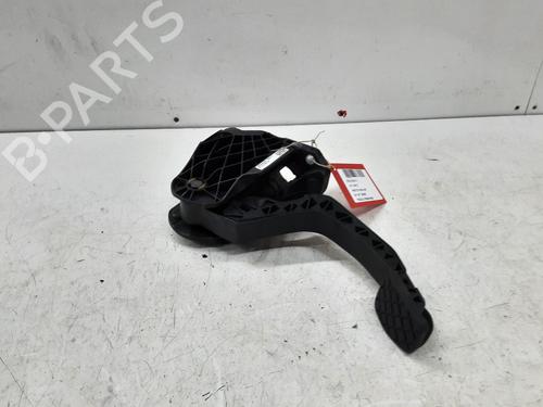 Clutch pedal VW GOLF V (1K1) 1.9 TDI | BP22176072I13 