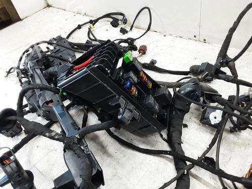 Fuse box VW GOLF VII (5G1, BQ1, BE1, BE2) 1.6 TDI | BP20279046E1 