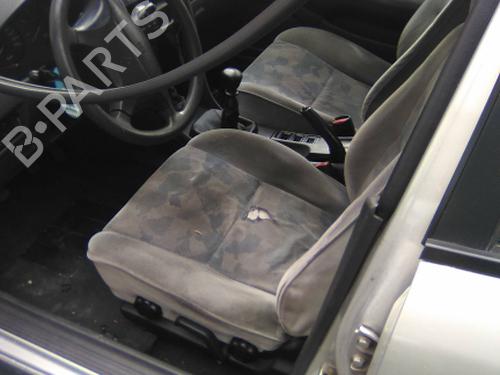 Front left lock MITSUBISHI CARISMA Saloon (DA_) 1.9 TD (DA4A) | BP19852084C98