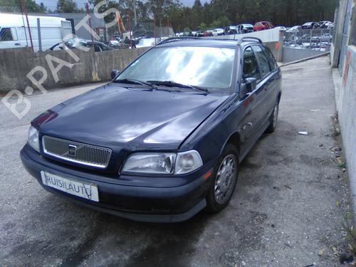 Right front steering knuckle VOLVO V40 Estate (645) 1.9 TD | BP19822295M26 