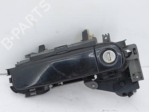 Used Front left exterior door handle Front left exterior door handle 19844854 19844854