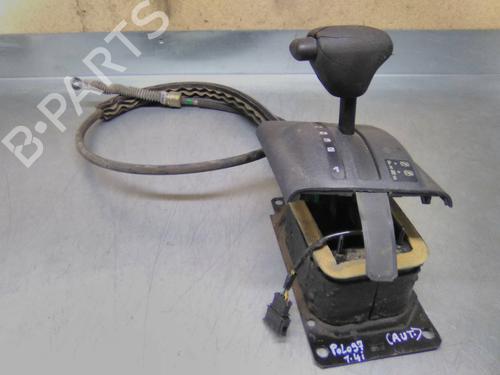 Used Gear lever Gear lever VW POLO III (6N1) 60 1.4 (60 hp) 19845454 19845454
