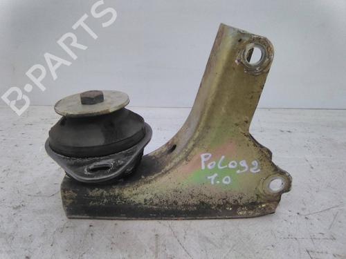 Used Gearbox mount Gearbox mount VW POLO II (86C, 80) 1.0 (40 hp) 19845465 19845465