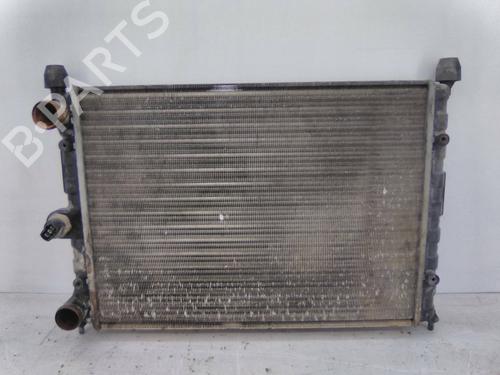 Used Water radiator Water radiator VW POLO II (86C, 80) 1.0 (40 hp) 19845476 19845476