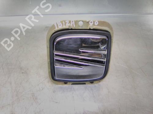 Used Tailgate handle Tailgate handle 19845644 19845644