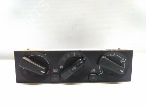Used Climate control Climate control 19845807 19845807