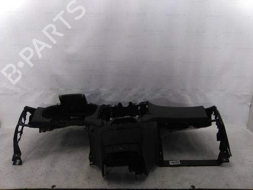 Used Dashboard Dashboard HYUNDAI i30 (FD) 1.6 CRDi (90 hp) 19846167 19846167