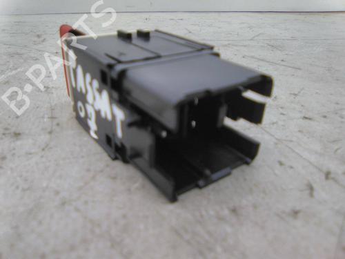 Warning switch VW PASSAT B6 (3C2) 1.9 TDI | BP19846206I22 - Image 2