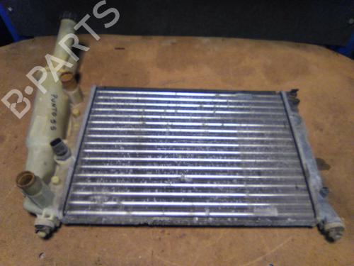 Used Water radiator Water radiator 19846892 19846892