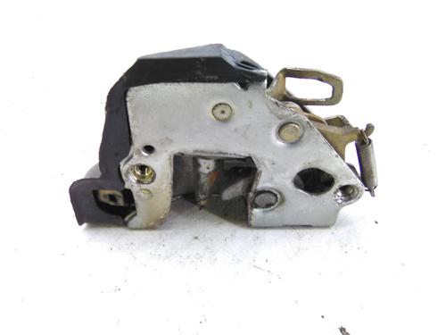 Used Rear right lock Rear right lock MERCEDES-BENZ 123 T-Model (S123) 300 T D (123.190) (88 hp) 19847121 19847121