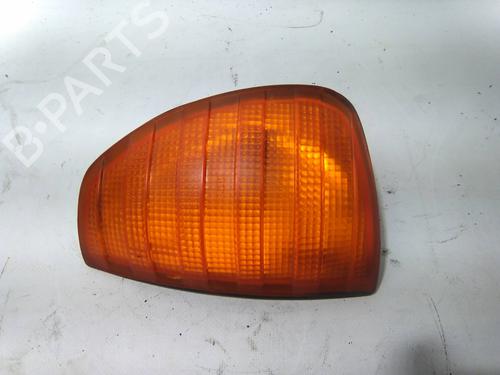 Used Left front indicator Left front indicator MERCEDES-BENZ 123 T-Model (S123) 300 T D (123.190) (88 hp) 19847124 19847124