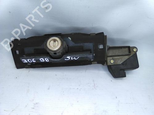 Used Tailgate handle Tailgate handle 19847483 19847483