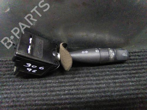 Used Steering column stalk Steering column stalk PEUGEOT 306 Hatchback (7A, 7C, N3, N5) 1.9 DT (90 hp) 19847571 19847571