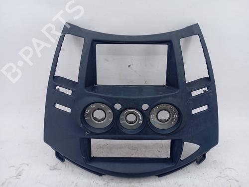 switch-mitsubishi-grandis-na_w-2003-2004-2005-2006-2007-2008-2009-2010-2011-23989803 main image