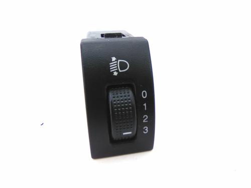 switch-daewoo-nubira-j100-16-0-1997-19847990 main image
