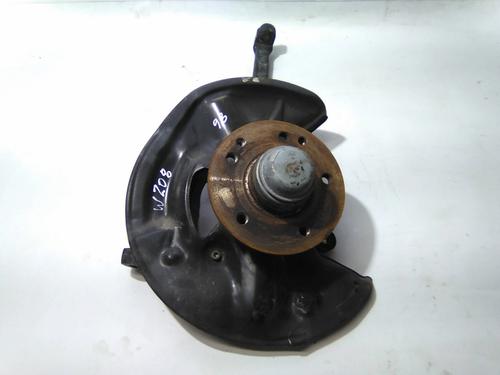Used Right front steering knuckle Right front steering knuckle MERCEDES-BENZ CLK (C208) CLK 200 Kompressor (208.345) (192 hp) 22933011 22933011
