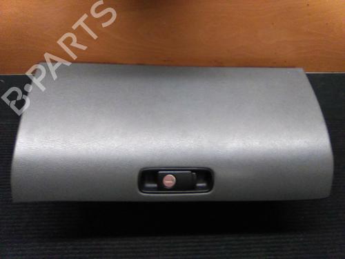 Used Glove box Glove box 19848263 19848263