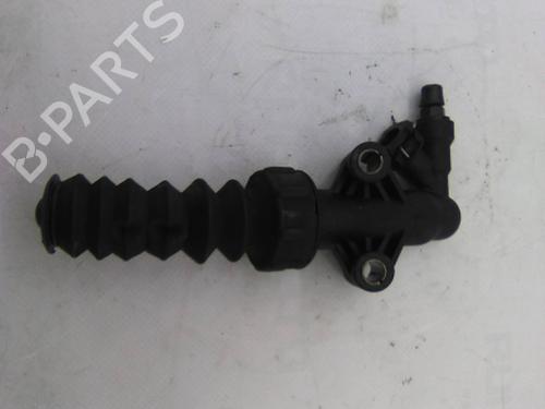 Used Clutch slave cylinder Clutch slave cylinder 19848393 19848393